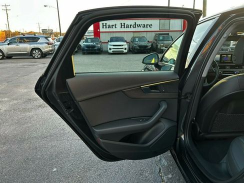 Used 2019 Audi A4 2.0T Premium image 12