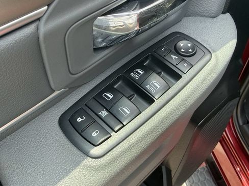 Used 2018 RAM 1500 Lone Star RWD image 11