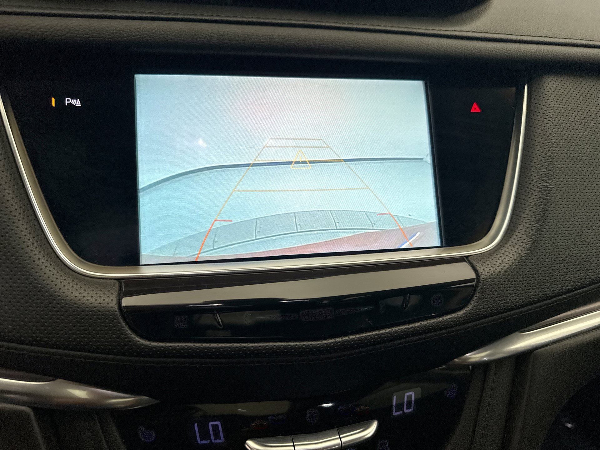 Used 2019 Cadillac XT5 Luxury AWD/4WD image 16