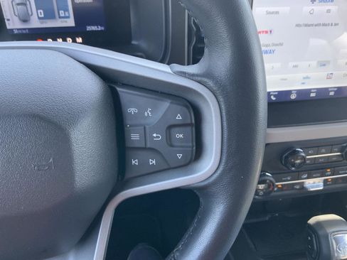 Used 2023 Ford Bronco Wildtrak AWD/4WD image 29