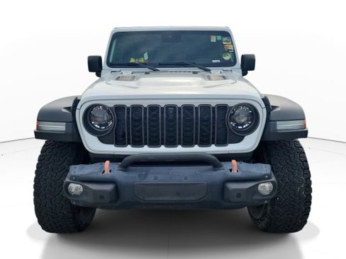 Used 2024 Jeep Wrangler Unlimited Rubicon w/ XTREMEE 35" Tire Package AWD/4WD image 2