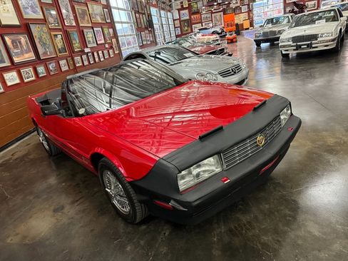 Used 1992 Cadillac Allante image 7