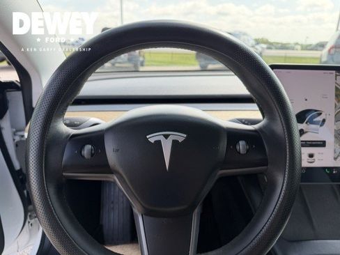 Used 2021 Tesla Model 3 Long Range AWD/4WD image 12