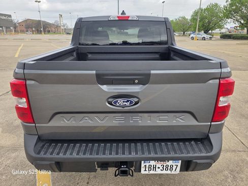 Used 2025 Ford Maverick XL w/ Equipment Group 102A image 5