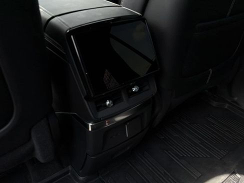 Certified 2026 Cadillac Vistiq Sport w/ LPO, Floor Liner Package AWD/4WD image 25