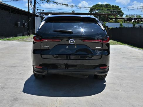 Used 2025 MAZDA CX-90 3.3 Turbo w/ Preferred Package AWD/4WD image 4