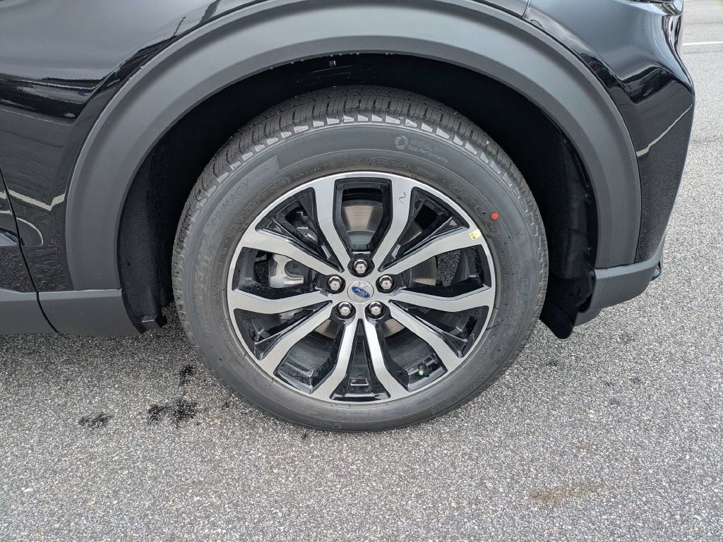 New 2027 Ford Explorer ST-Line RWD image 9