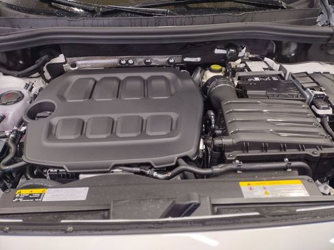 New 2026 Volkswagen Tiguan SE AWD/4WD image 7