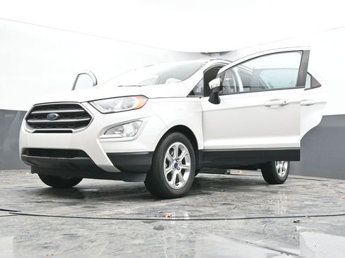 Used 2020 Ford EcoSport SE image 90