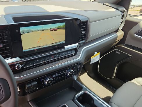 New 2026 GMC Sierra 1500 SLT RWD image 18