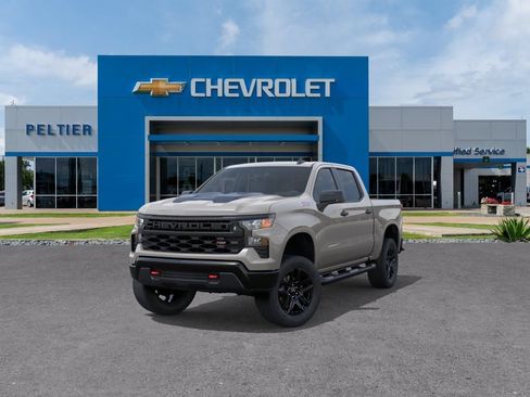 New 2026 Chevrolet Silverado 1500 Custom Trail Boss w/ LPO, Dark Essentials Package AWD/4WD image 8