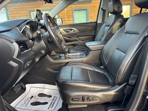 Used 2019 Chevrolet Traverse Premier w/ Redline Edition image 12