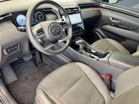 Used 2024 Hyundai Santa Cruz Limited image 4