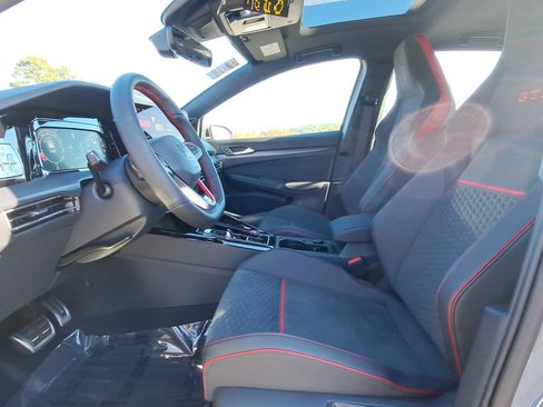 New 2026 Volkswagen GTI SE image 14