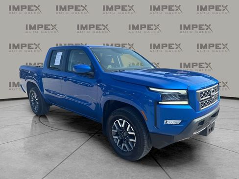 Used 2024 Nissan Frontier SL w/ Technology Package AWD/4WD image 7