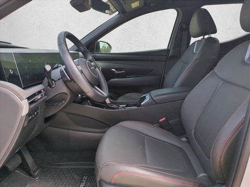 Used 2025 Hyundai Santa Cruz Limited AWD/4WD image 17
