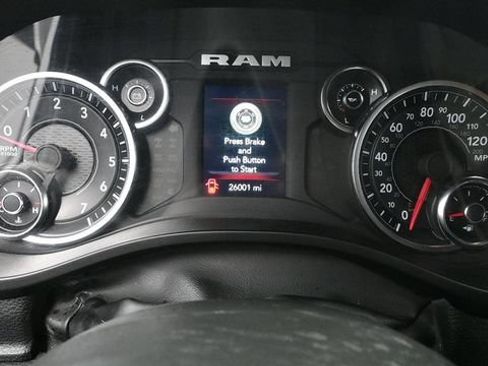 Used 2023 RAM 1500 Big Horn AWD/4WD image 17