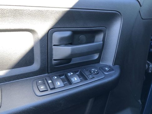 Used 2024 RAM 3500 Tradesman w/ Chrome Appearance Group image 12