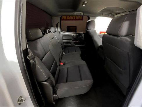 Used 2018 GMC Sierra 1500 SLE w/ SLE Value Package image 18