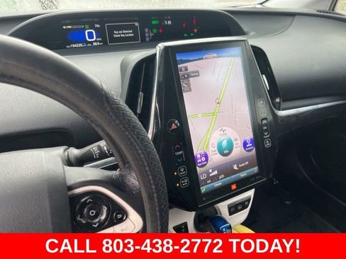 Used 2017 Toyota Prius Prime Advanced FWD image 20