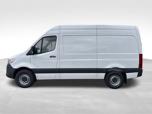 New 2025 Mercedes-Benz Sprinter 2500 image 2