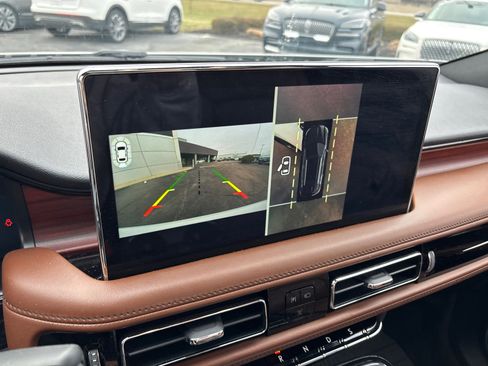 Certified 2023 Lincoln Nautilus Reserve w/ Equipment Group 201A image 20