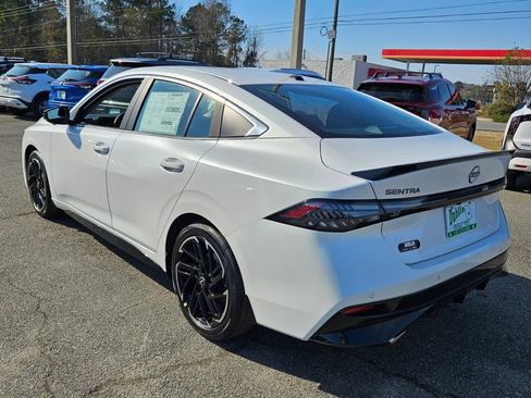 New 2026 Nissan Sentra SR w/ SR Premium Package FWD image 8