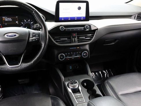 Used 2020 Ford Escape SEL image 15