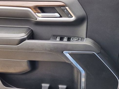 Certified 2022 Chevrolet Silverado 1500 LT RWD image 23