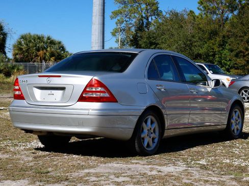 Used 2003 Mercedes-Benz C 240 Sedan image 11