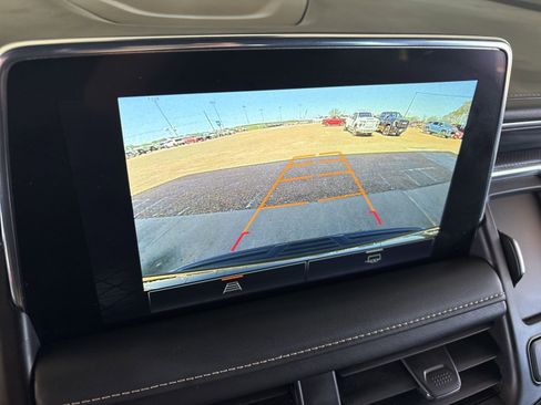 Certified 2023 GMC Yukon XL SLT image 26