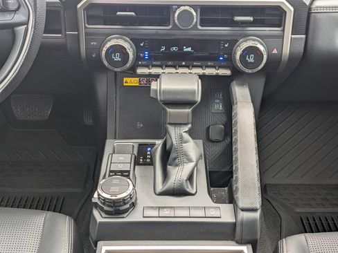 Used 2026 Toyota 4Runner Limited AWD/4WD image 20