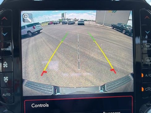 Used 2021 RAM 1500 Laramie w/ Laramie Southwest Edition image 28