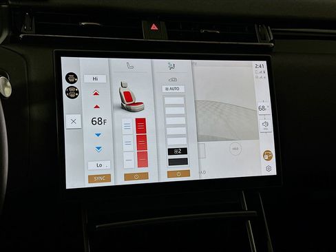 Used 2024 Land Rover Range Rover Velar Dynamic SE image 21