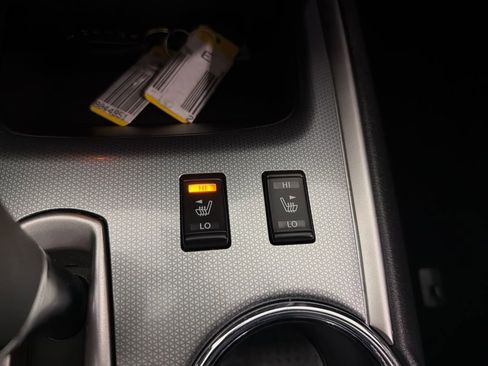 Used 2017 Nissan Pathfinder SL w/ SL Premium Package image 28