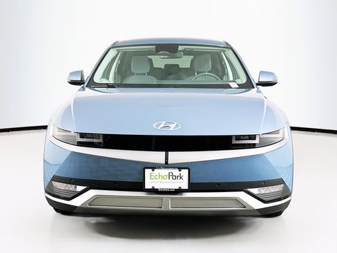 Used 2024 Hyundai Ioniq 5 SEL image 2