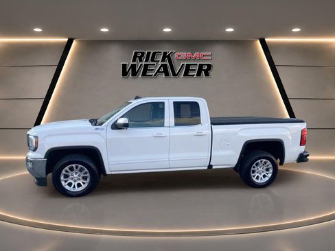 Used 2016 GMC Sierra 1500 SLE w/ SLE Value Package AWD/4WD image 4