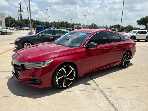 Certified 2021 Honda Accord Sport image 4