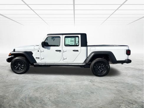New 2026 Jeep Gladiator Sport image 7