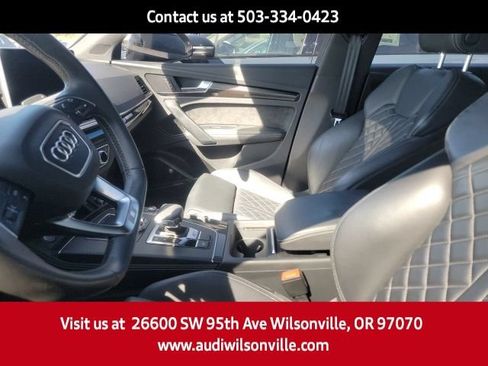 Used 2019 Audi SQ5 Premium Plus w/ Premium Plus Package AWD/4WD image 5