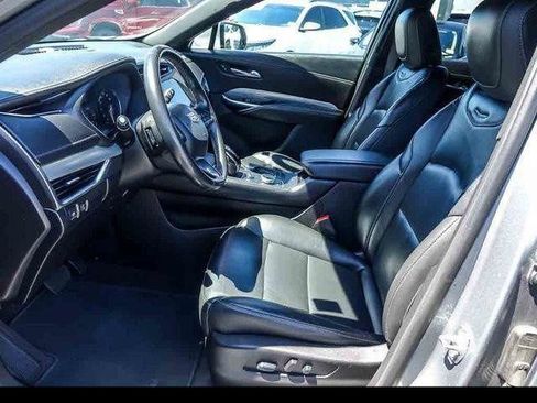 Certified 2023 Cadillac XT4 Premium Luxury AWD/4WD image 10