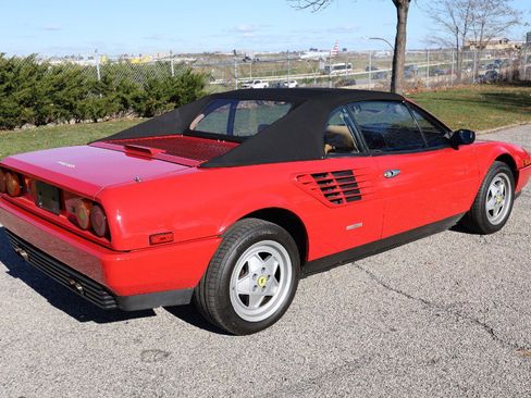 Used 1986 Ferrari Mondial 3.2 Cabriolet image 7