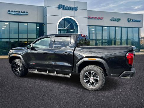 Used 2024 GMC Canyon AT4 w/ AT4 Premium Package AWD/4WD image 4