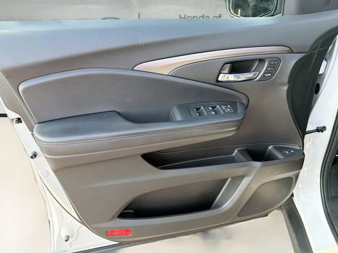 Used 2021 Honda Pilot Special Edition image 19