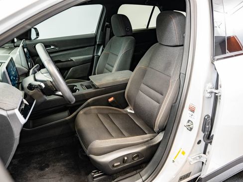 Used 2024 Honda Prologue EX image 22