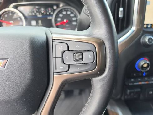 Used 2021 Chevrolet Silverado 1500 High Country w/ Technology Package AWD/4WD image 34