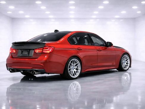 Used 2018 BMW 340i Sedan RWD image 5