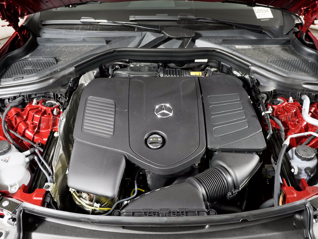 Certified 2026 Mercedes-Benz GLC 300 4MATIC image 31