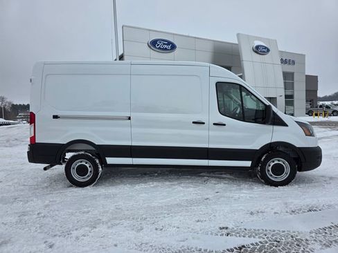 New 2026 Ford Transit 250 148 Medium Roof image 36