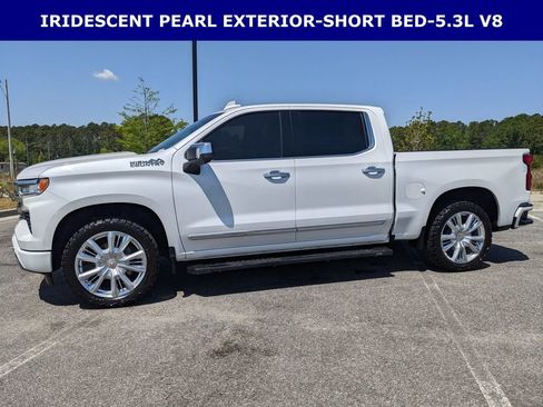 Used 2023 Chevrolet Silverado 1500 High Country w/ High Country Premium Package image 12